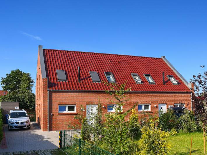 Ferienhaus für 8 Personen, mit Sauna und Terrasse sowie Garten, kinderfreundlich