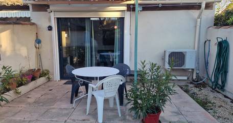 Gîte pour 3 personnes, avec terrasse à Mouriès