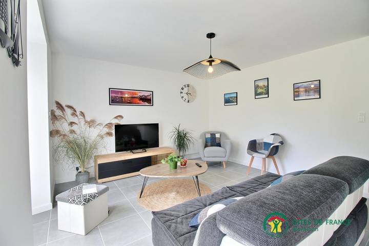 Gîte pour 8 personnes, avec terrasse et jardin à Belz - 4