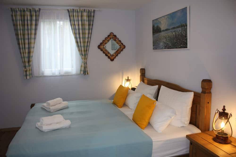 Bungalow by the lake in Bad Saarow, Dahme-Seengebiet