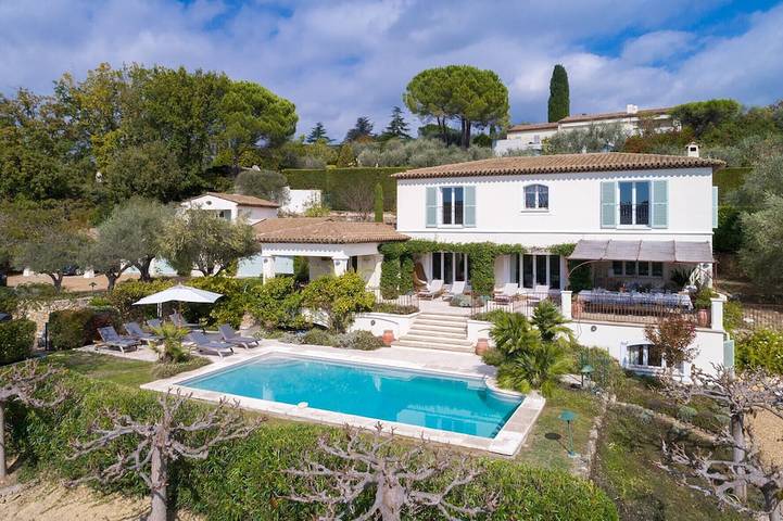 Villa pour 10 personnes, avec jardin et terrasse