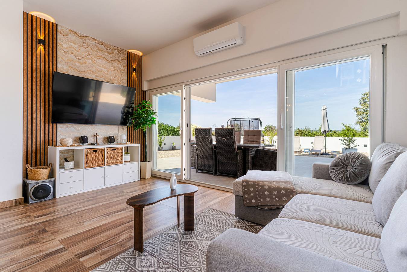 Villa Raslina Sea View in Raslina, Šibenik-Knin
