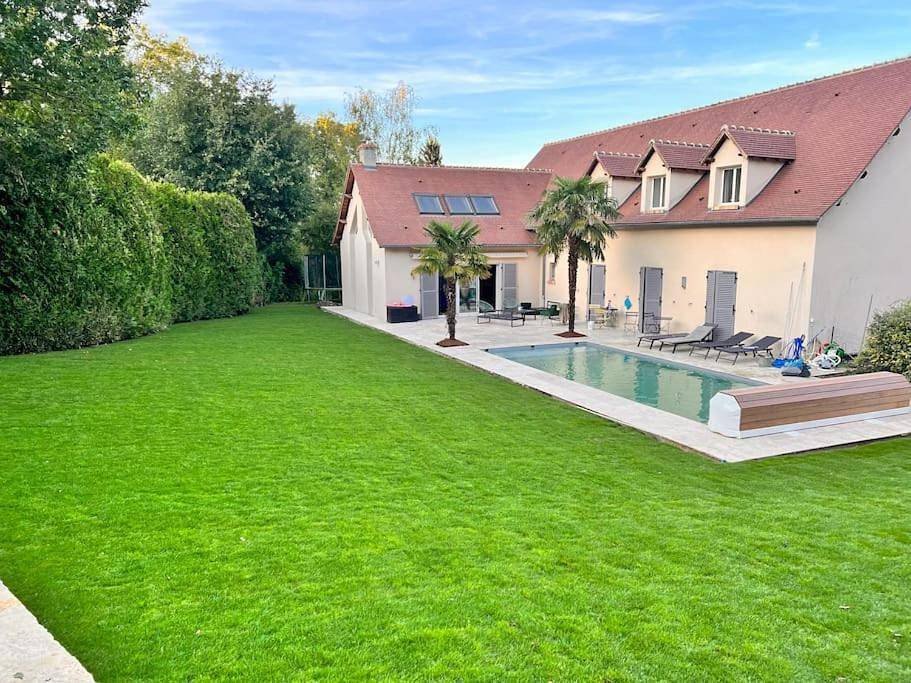 Villa in Méré, Parc naturel régional de la Haute Vallée de Chevreuse