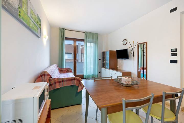 Appartement entier, Appartement 'La Casetta 14' avec vue sur les montagnes, Wi-Fi et climatisation in Loano, Riviera di Ponente