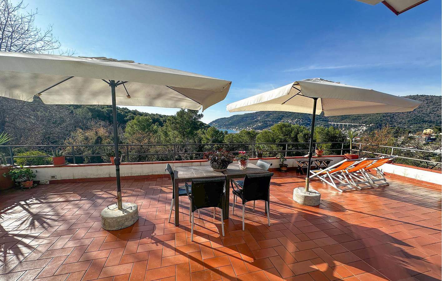Ganze Ferienwohnung, Charmantes Apartment mit Terrasse in Strandnähe in Andora, Riviera di Ponente