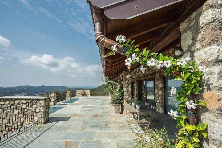 Casa vacanza per 3 persone, con Terrazza e Giardino nonché Piscina e Panorama a Villa d'Adda