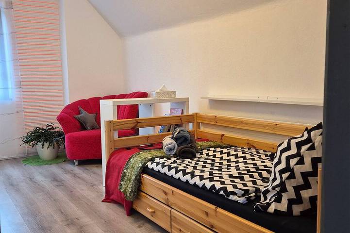 Ganze Wohnung, Ferienhaus (85qm) mit Garten in Heidenreichstein, Waldviertel