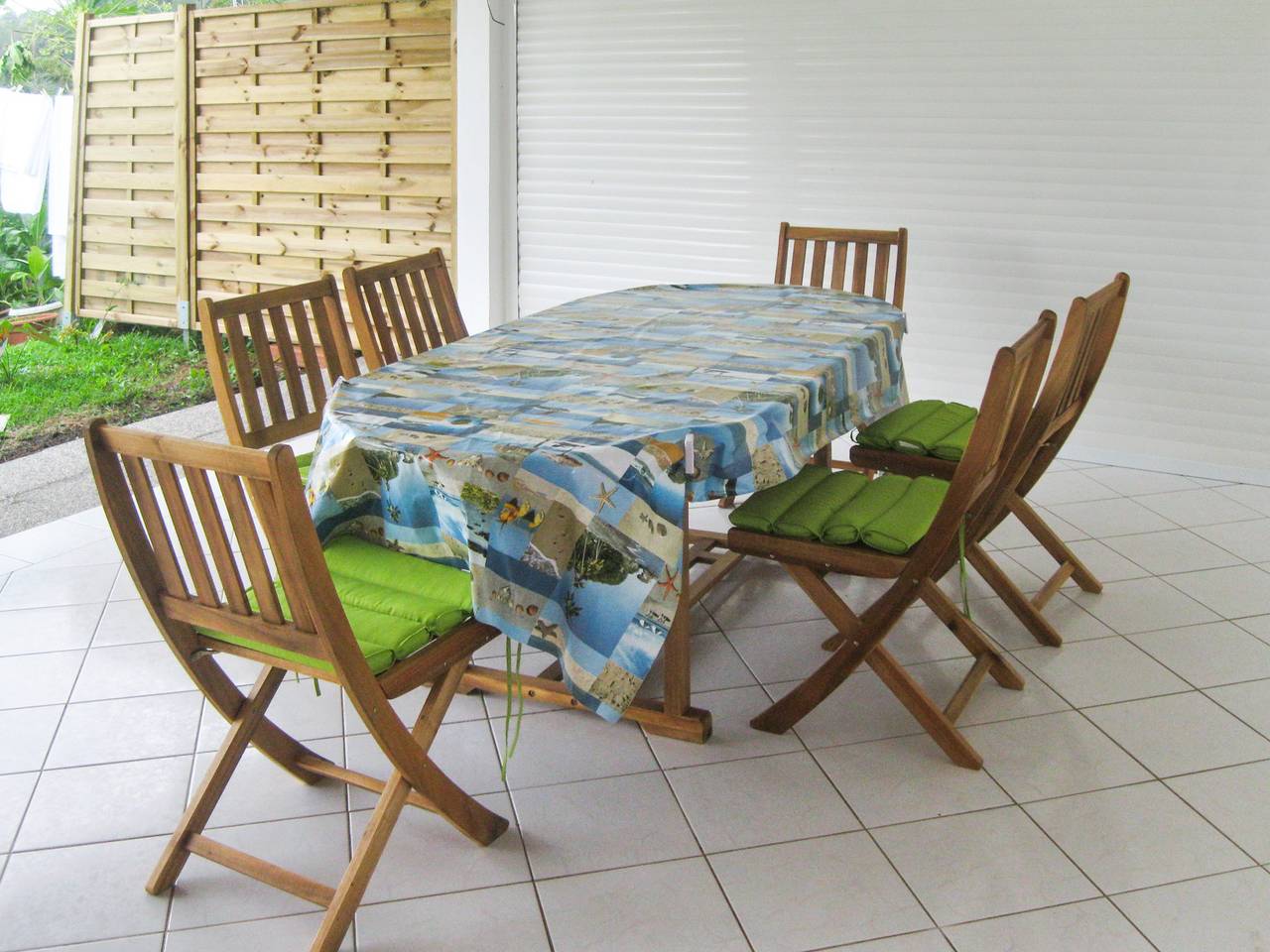 Casa con vistas al mar, Le Robert + Jardín y Terraza in Le Robert, Martinica