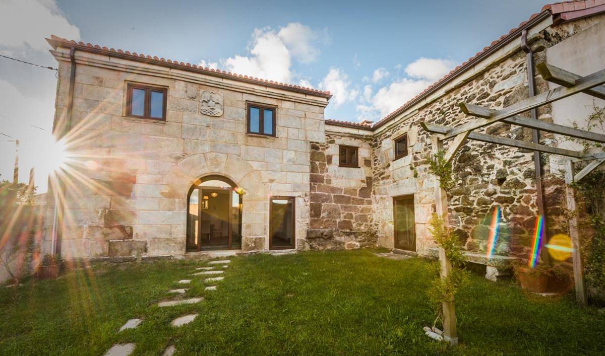 Pazo de Lemaio in Lemaio, Laracha