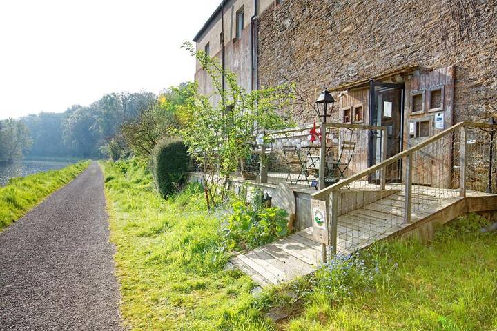 Chambre d’hôte pour 8 personnes, avec Terrasse et Jardin