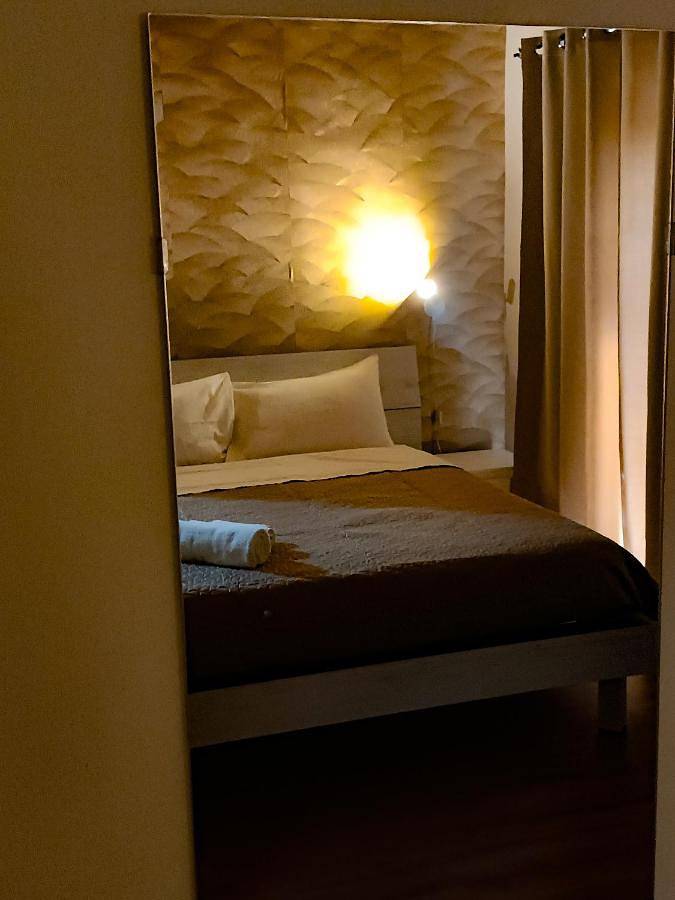 Chambre d’hôte pour 3 personnes, avec vue et balcon