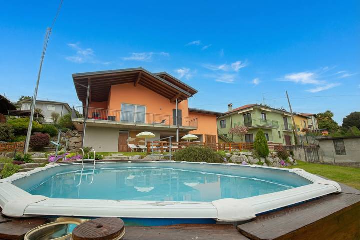 Villa für 9 Personen am Lago Maggiore
