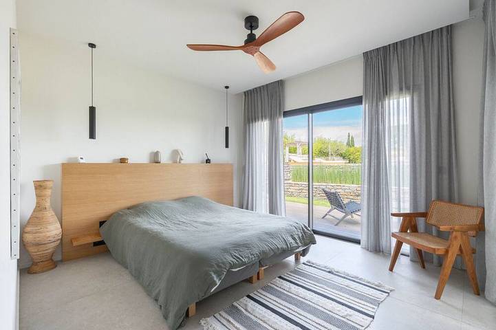 Location de vacances pour 10 personnes, avec balcon et jardin dans Pointe Des Chevaliers Hyeres - 4