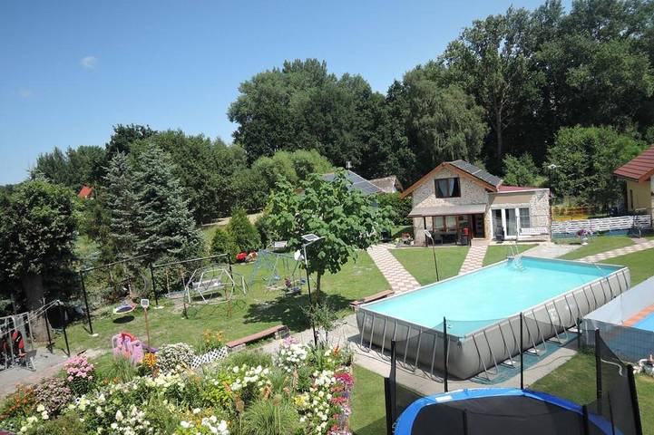 Ferienhaus für 9 Personen, mit Pool, mit Haustier in Swinemünde