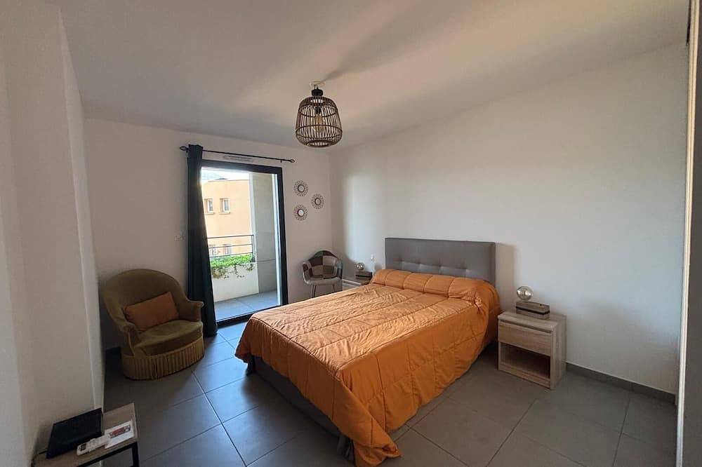 Geheel appartement, Staand appartement gezien op zee in Propriano, Sartène en omgeving