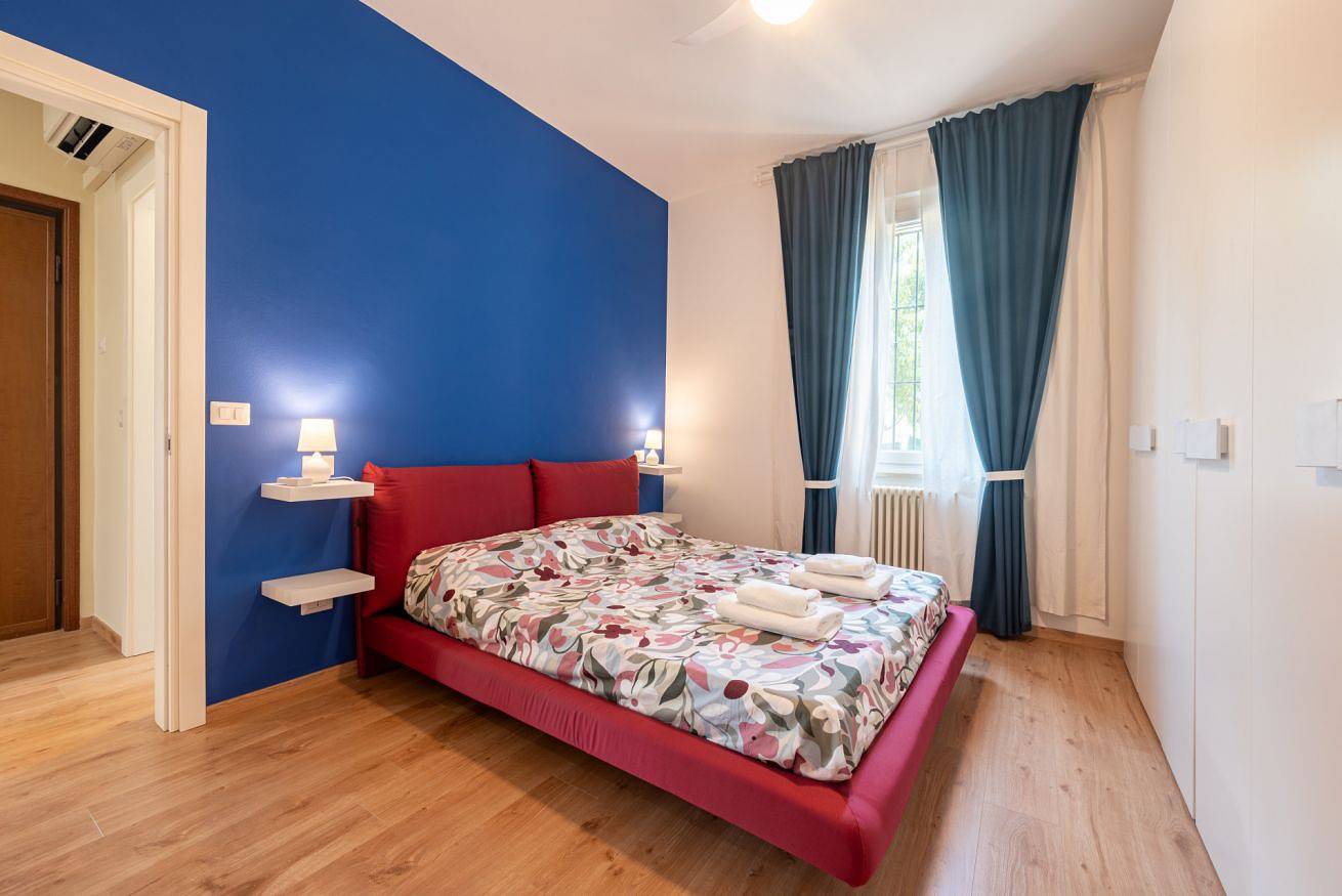 Apartamento entero, Aosta 6 Pr in Parma, Provincia de Parma