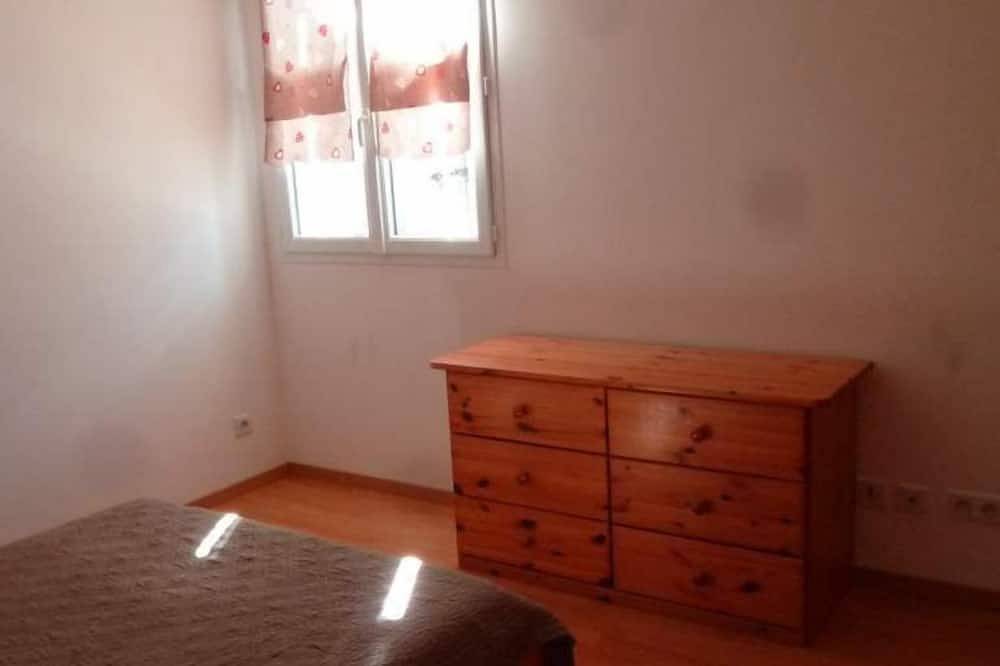 Appartement entier, Au pays de la lavande, au pied de la montagne de Lure in Lardiers, Région de Forcalquier