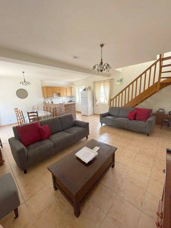 Gîte pour 9 personnes, avec terrasse et jardin en Indre-et-Loire - 2