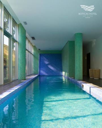 Hôtel pour 3 personnes, avec jardin et sauna ainsi que piscine et jacuzzi dans Boticas