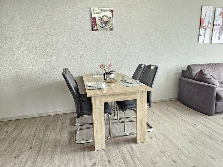 Ferienwohnung für 3 Personen, mit Balkon/Terrasse und Balkon sowie Sauna und Meerblick in Sahlenburg - 4