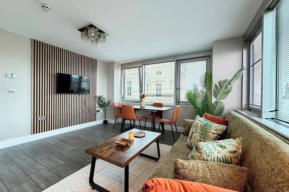 Appartamento intero, Luxury 2Br Brighton | Walk to the Lanes + Beach in Brighton, Sussex