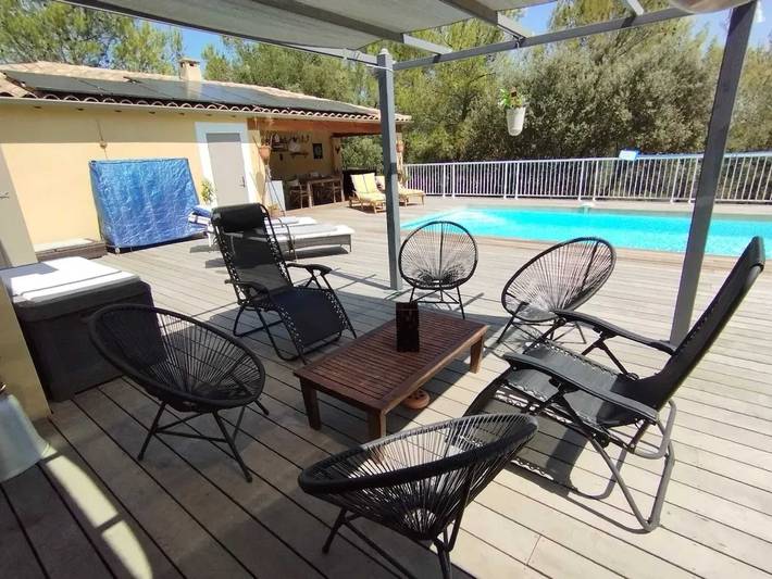 Location de vacances pour 6 personnes, avec piscine et terrasse dans Le Gardon A Collias Collias - 3