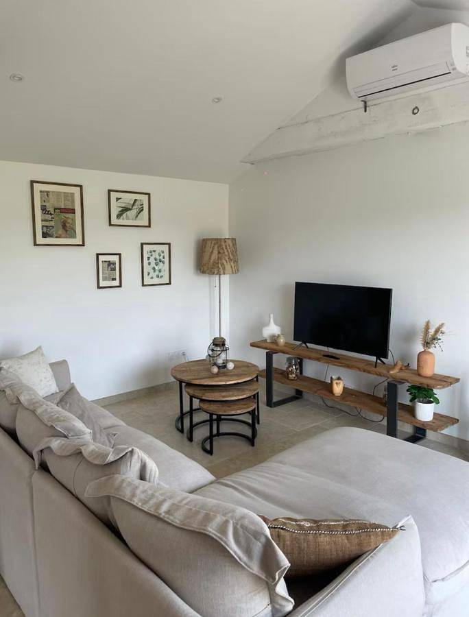 Gîte pour 4 personnes, avec vue et jardin à Saint-Maurice-l'Exil - 3