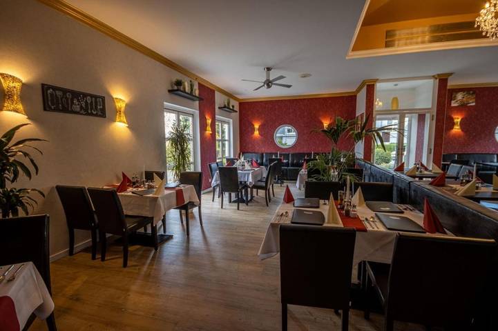 Hotel für 3 Personen, mit Terrasse in Merseburg - 2