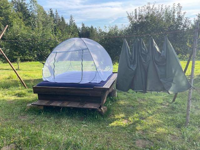 Camping für 2 Personen, mit Garten und Ausblick in Bayern