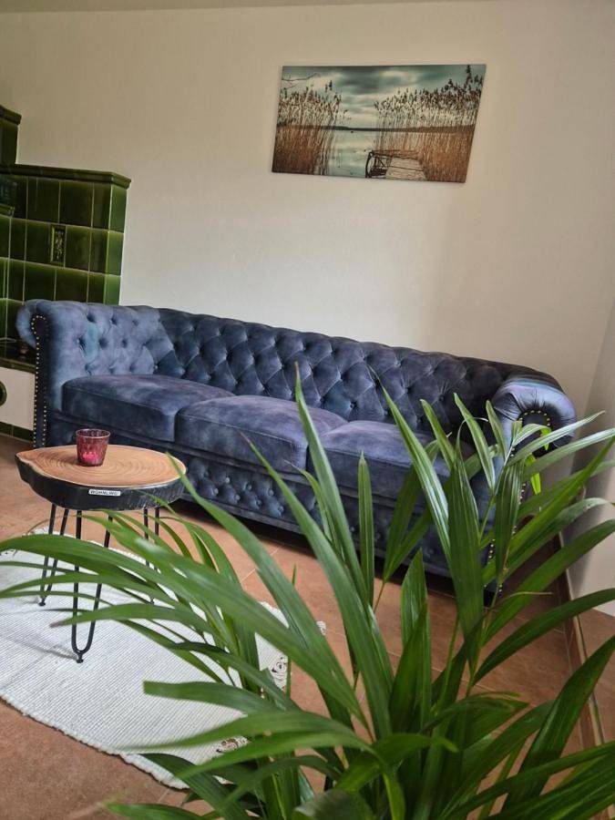 Ferienwohnung für 2 Personen, mit Terrasse und Garten sowie Ausblick in Coswig