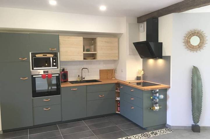 Gîte pour 6 personnes, avec jardin et jacuzzi à Ledeuix - 4