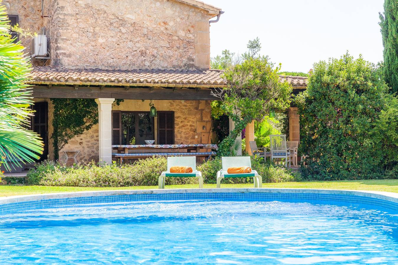 Stunning mountain view and pool - Villa Can Curt in Torrent de la Vall d'en Marc, Pollença