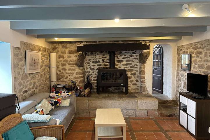 Gîte pour 6 personnes, avec terrasse et jardin, animaux acceptés dans Plage Tronoën - 3