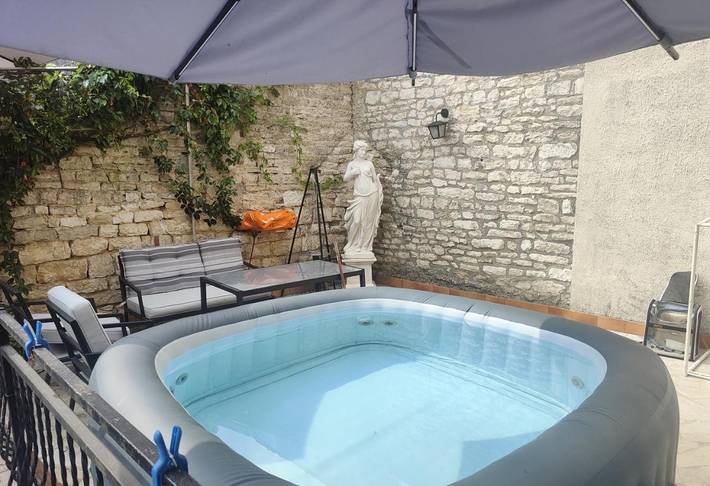 Maison d’hôte pour 2 personnes à Tonnerre (Yonne) - 3