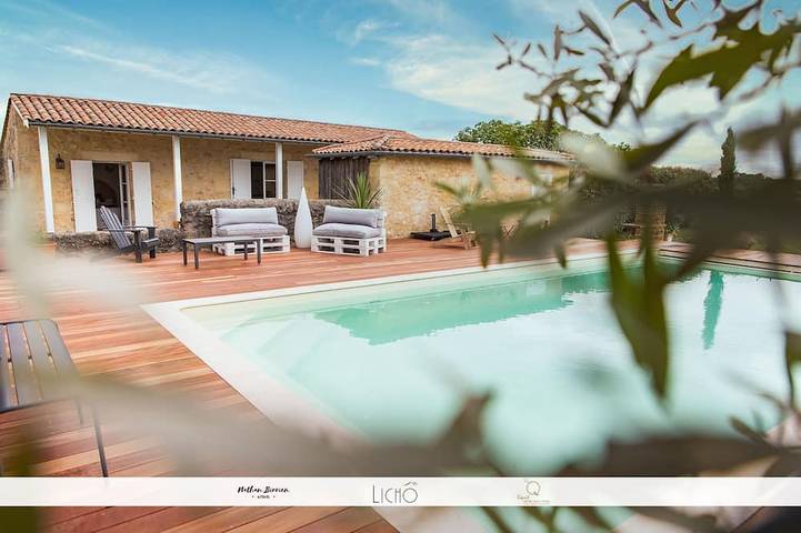 Gîte pour 4 personnes, avec jardin et terrasse à Cambes