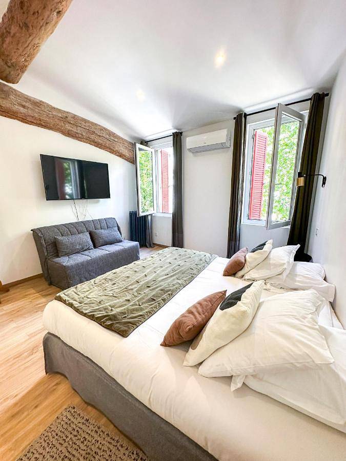 Hotel para 4 personas - 1