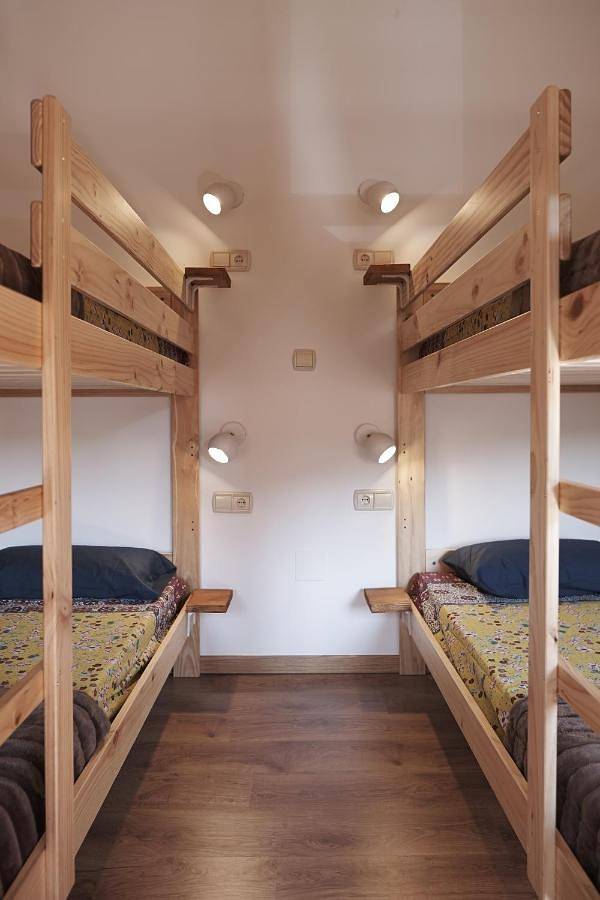 Gîte pour 2 personnes, avec terrasse ainsi que jardin et vue à Guitiriz - 3