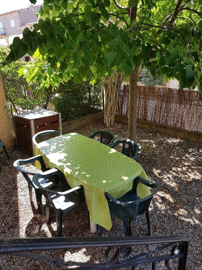 Location de vacances pour 8 personnes, avec jardin dans Office de Tourisme des Salles sur Verdon - 3