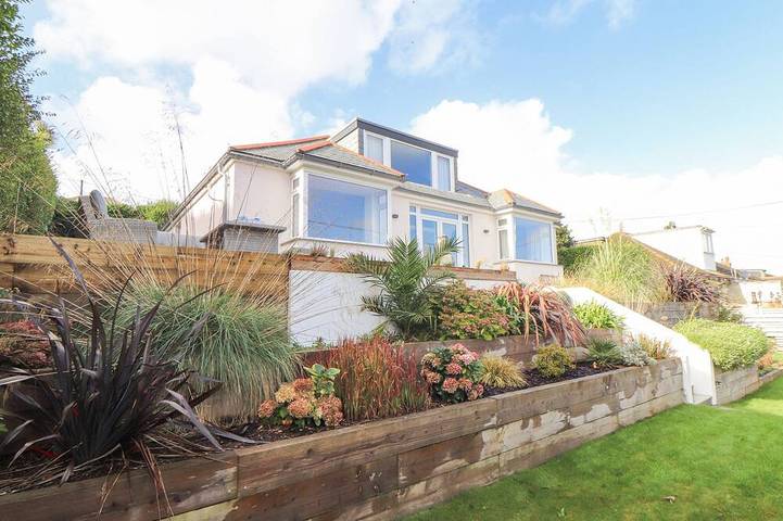 Holiday home for 6 people, with garden in Perranporth