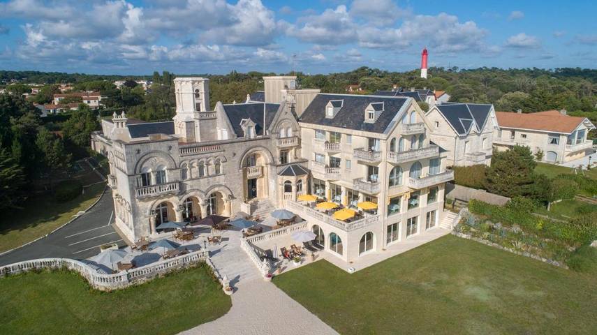 Hôtel pour 2 personnes, avec piscine et jardin