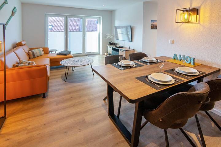 Ferienwohnung für 4 Personen, mit Balkon und Garten in Norddeich