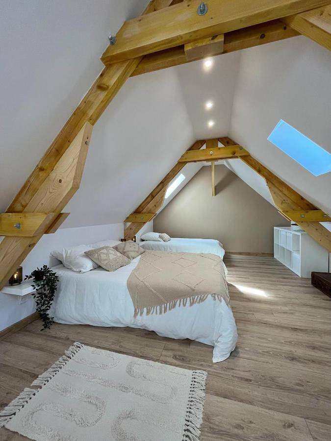 Gîte pour 8 personnes, avec Terrasse ainsi que Jardin et Vue dans Enquin-sur-Baillons