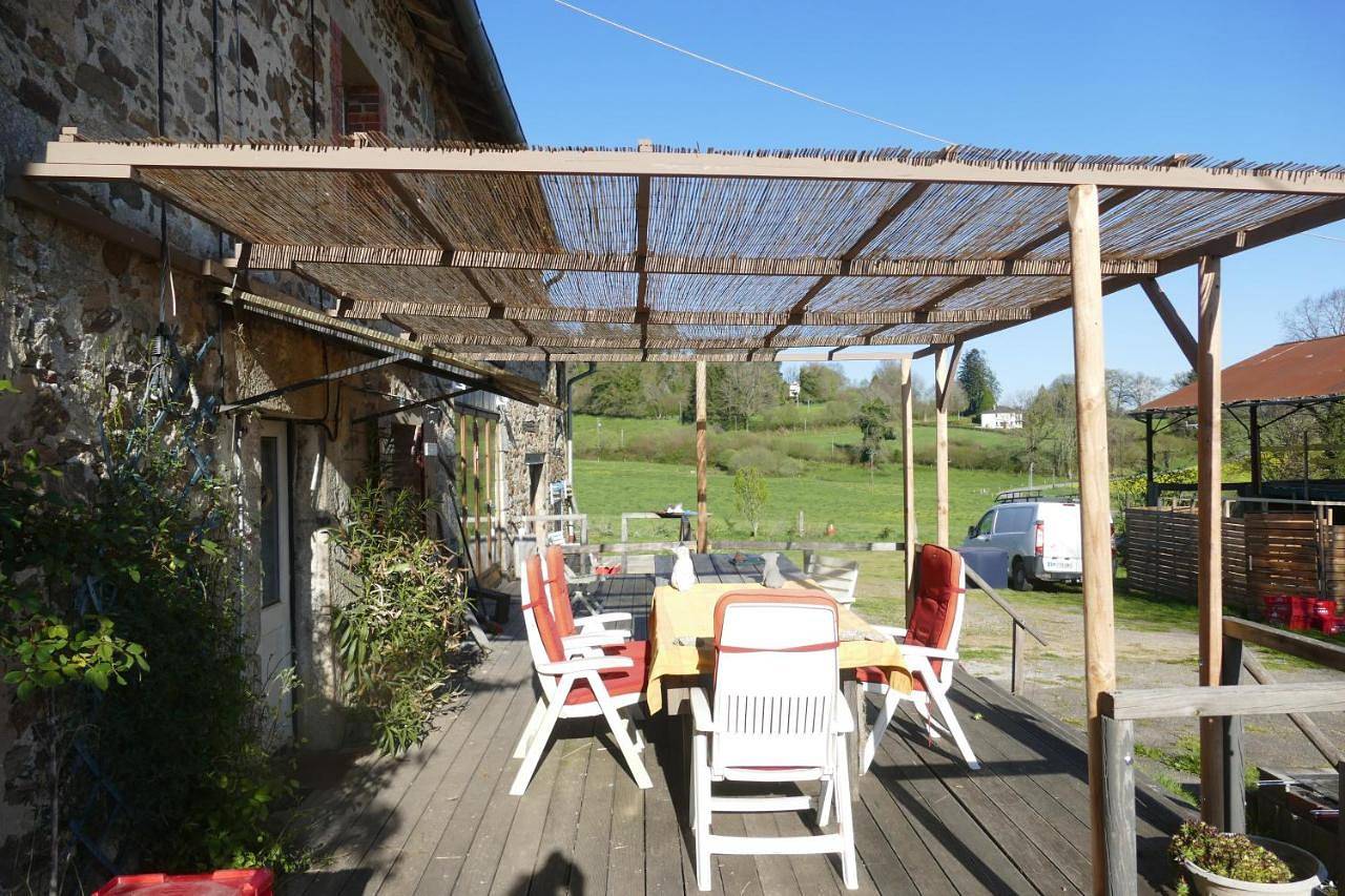 Three-Bedroom House in Bujaleuf, Région de Limoges