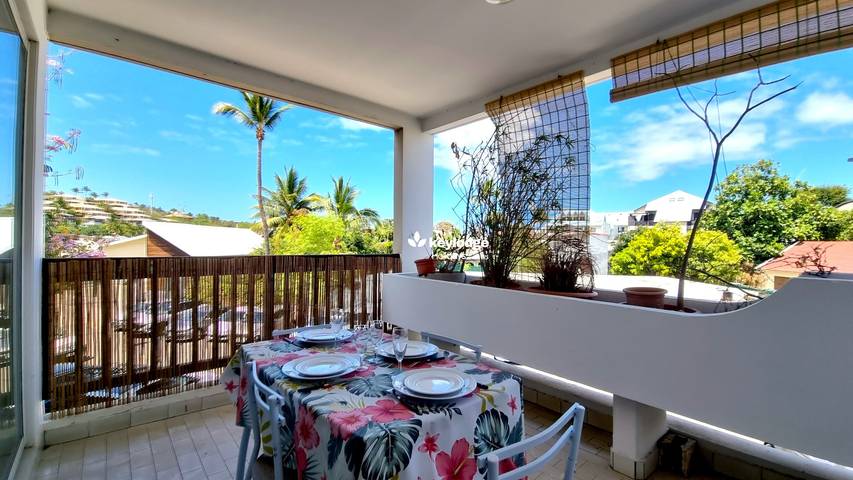 Gîte pour 2 personnes, avec terrasse dans Saint-Gilles les Bains - 2