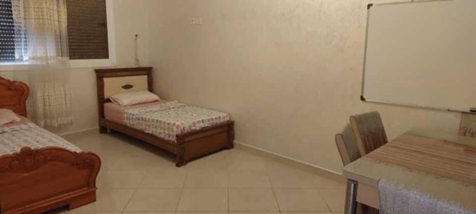 Gîte pour 6 personnes, avec balcon et vue dans Selouane - 4