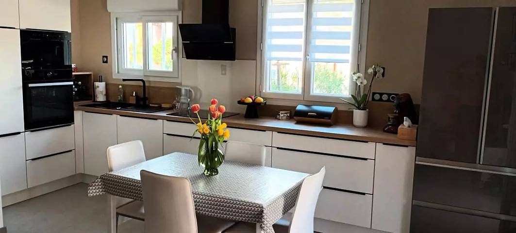 Gîte pour 2 personnes, avec terrasse dans Plage Des Capucins La Ciotat - 4