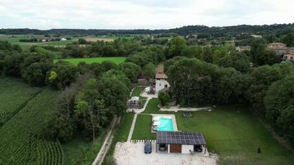 Ferienhaus für 2 Personen, mit Pool und Ausblick sowie Garten in Monzambano
