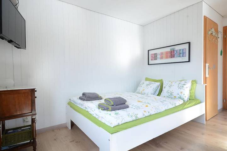 Ferienhaus für 2 Personen, mit Balkon am Thunersee - 4