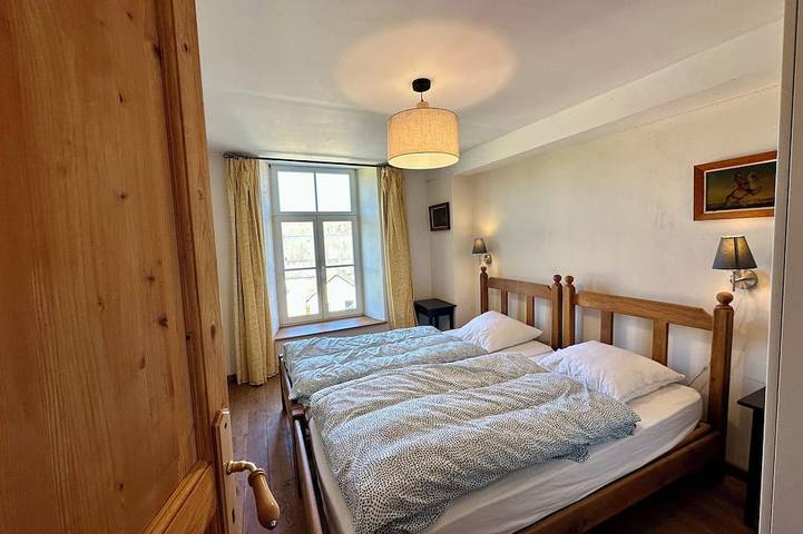 Location de vacances pour 9 personnes, avec terrasse et jardin dans Monastère et Abbaye d'Orval - 2
