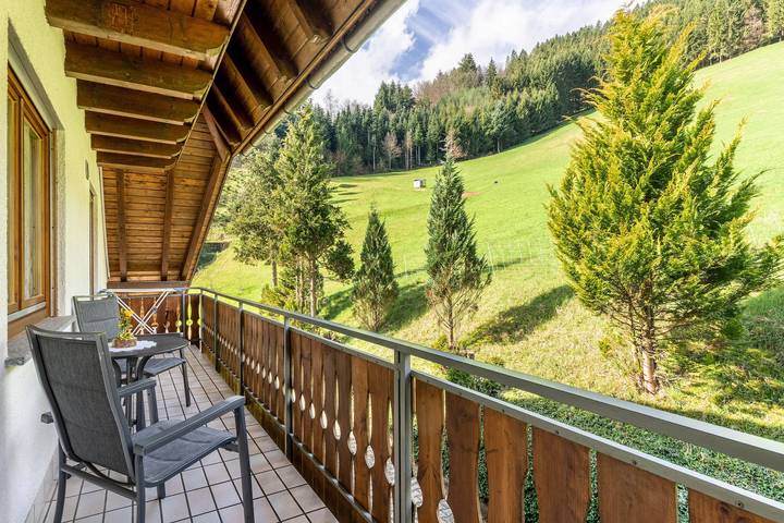 Bauernhof für 4 Personen, mit Balkon und Garten